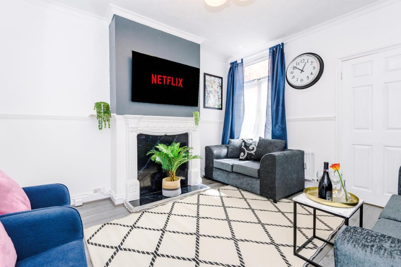 Harley House - Spacious Home With Free Netflix & Parking By Rocketbnb Coventry Exteriör bild