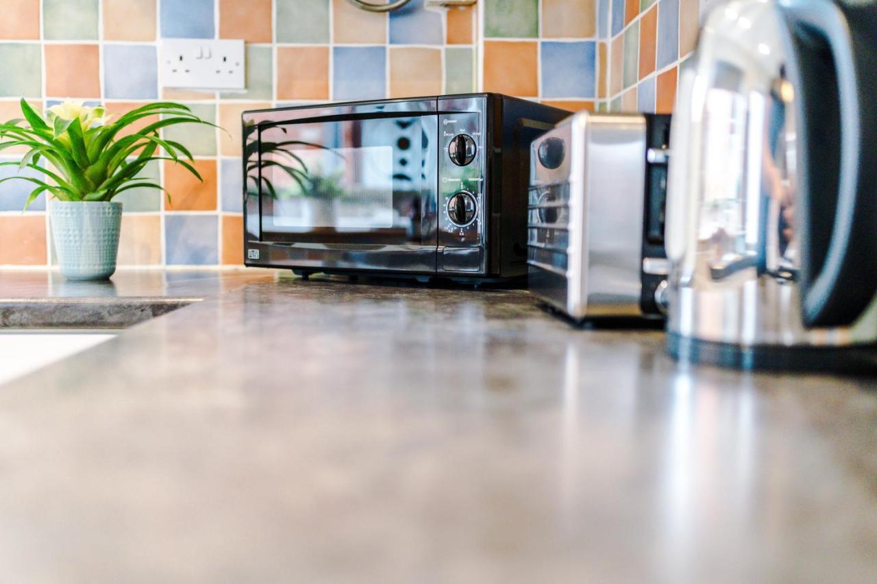 Harley House - Spacious Home With Free Netflix & Parking By Rocketbnb Coventry Exteriör bild