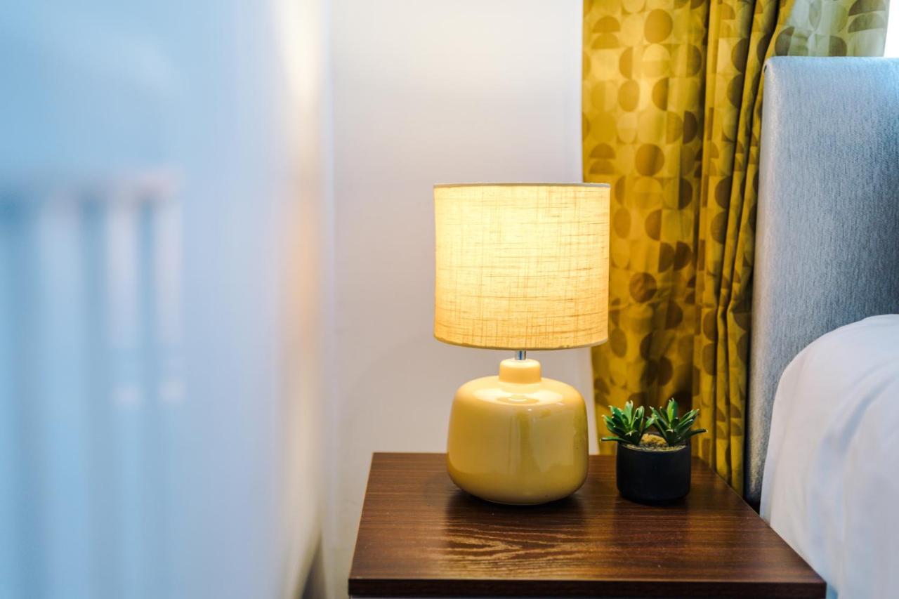 Harley House - Spacious Home With Free Netflix & Parking By Rocketbnb Coventry Exteriör bild
