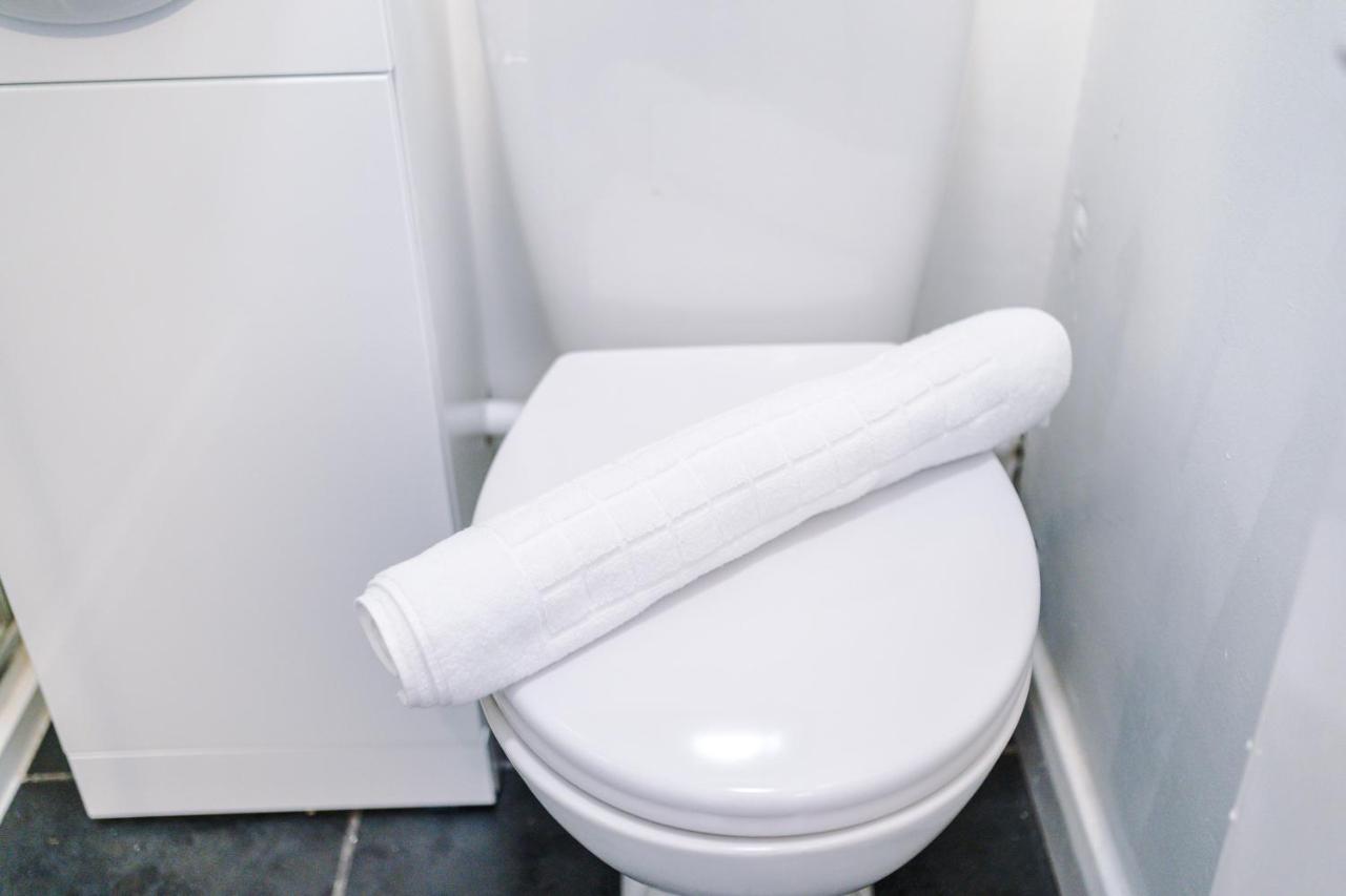 Harley House - Spacious Home With Free Netflix & Parking By Rocketbnb Coventry Exteriör bild